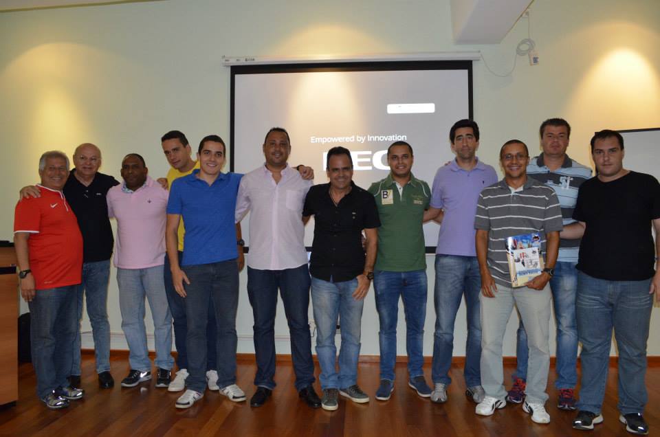 Curso para formação de treinadores de beach soccer