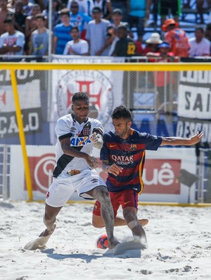 Bokinha e Bruno Xavier disputam bola na final